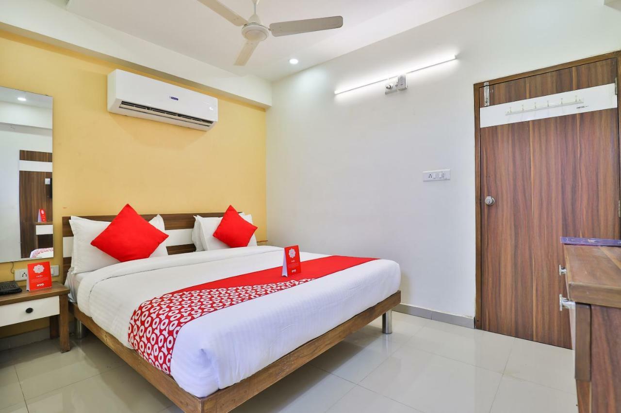 Hotel Oyo 15417 Red Rose Watuwa Exteriér fotografie